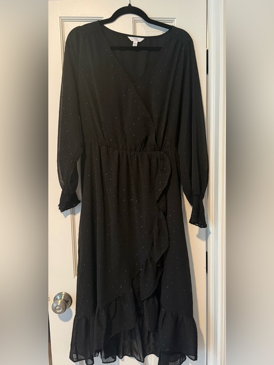 Time and Tru Dresses & Skirts - Black Swiss Dot Wrap Midi Dress Women’s Size L 12/14
